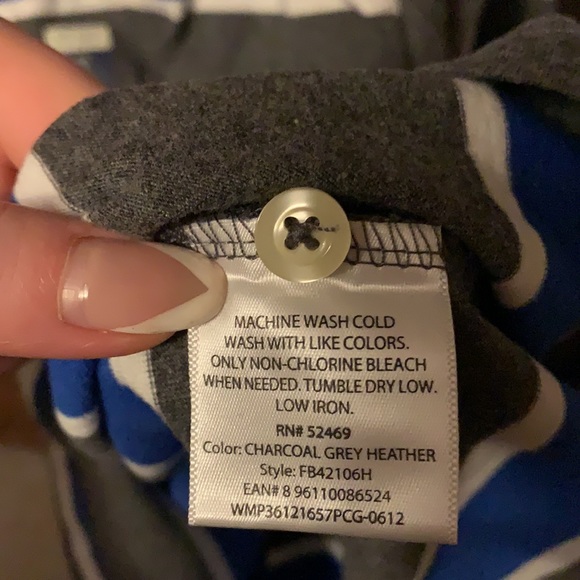 HUSKY SIZE XL - Long sleeve gray, white and blue collared shirt NWT - Picture 4 of 4